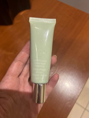 Make Up Clinique-Ivory Glow 07 used, 2/3 packaging