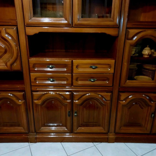 Living room unit like new, solid oak wood, 3 pieces