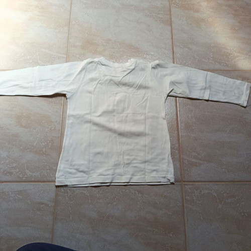 Joyce children's t-shirt like new, size 4 years, white and red