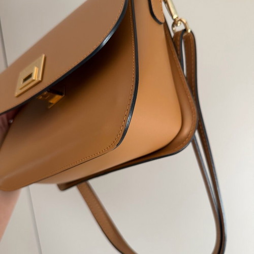 Guy Laroche crossbody bag like new, beige and brown