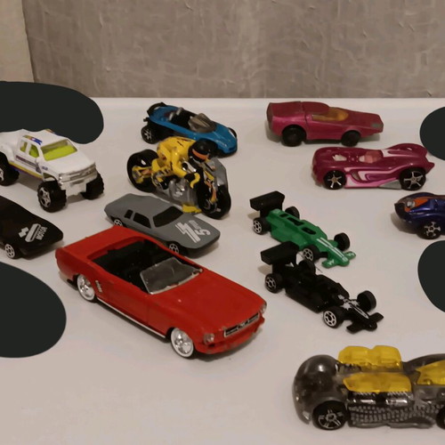 Hot Wheels and Matchbox toy cars used