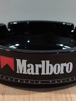 Marlboro ceramic ashtray used, vintage advertising