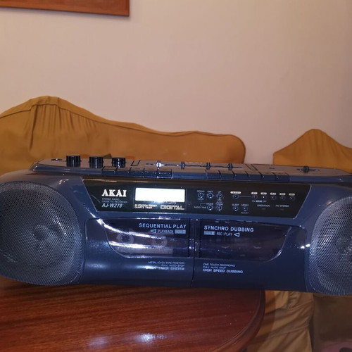 Akai AJ-W279 cassette radios used, set of 2
