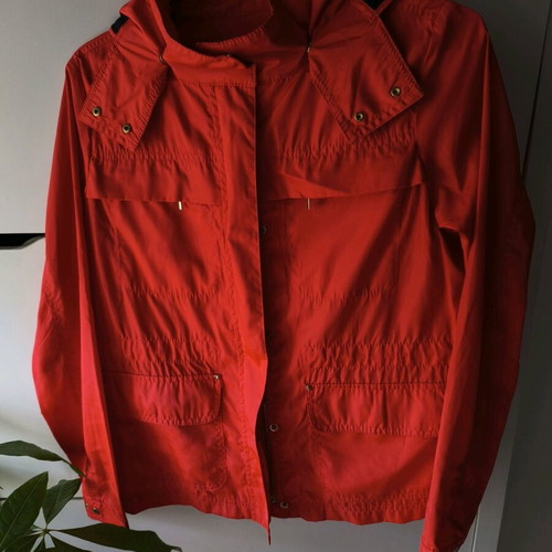 Zara windbreaker jacket size M like new, red