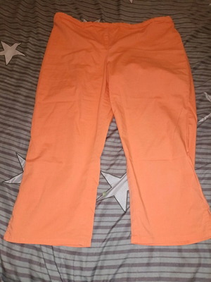 Benetton Capri Pants used, orange, size M