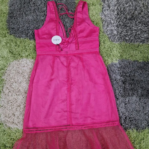 Atmos & Here Australia organza midi dress! Size L