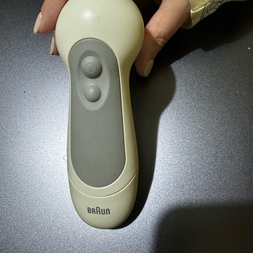 Braun facial cleansing brush used