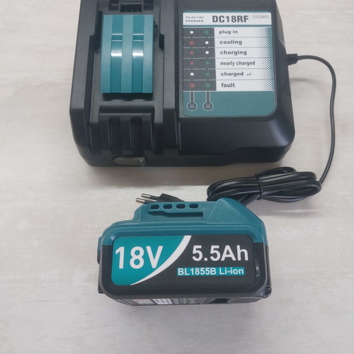 Makita DC18RF fast charger and 18V 5.5Ah Li-ion battery set new