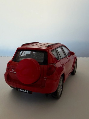 Toyota RAV4 μινιατούρα σαν καινούργια, χωρίς κουτί, 1/34