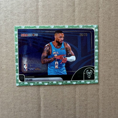 Topps NBA Hoops Damien Lillard card like new /75