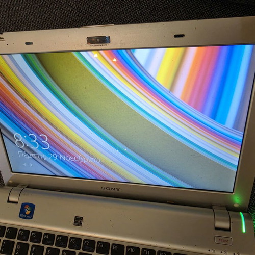 Sony Vaio VPCYB3V1E laptop used, 11.6-inch HD, AMD Dual-Core