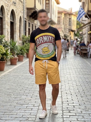 Marmite T-shirt and cotton HM shorts like new, black and yellow