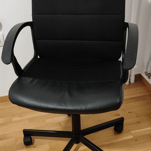 IKEA RENBERGET office chair swivel, like new, Bomstad black