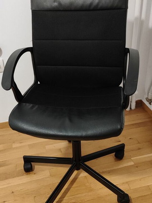 IKEA RENBERGET office chair swivel, like new, Bomstad black