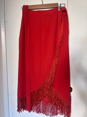 Reserved coral wrap skirt like new, size S 36 8