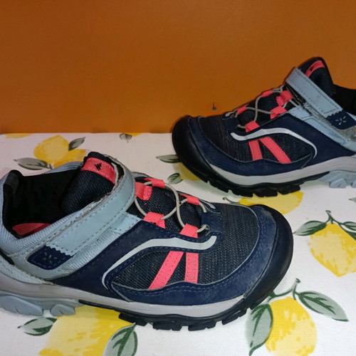 Quechua Waterproof Cross Contragrip Shoes used, size 31, colorful