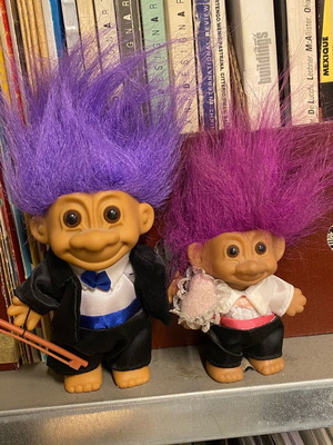 Trolls vintage couple used