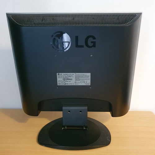 LG Flatron L1717S-SN 17" LCD monitor used