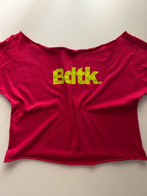 BodyTalk Crop Top