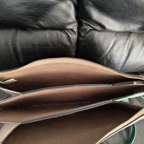 Axel shoulder bag like new, gray with green strap