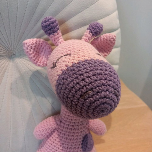 Crocheted giraffe doll 25 cm new