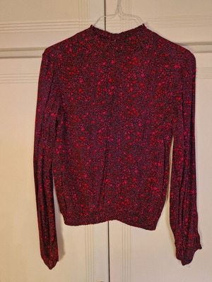 Long-sleeve blouse 100% viscose XS like new, black and red