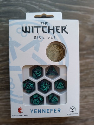 The Witcher Yennefer dice set new