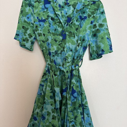 Summer dress with belt like new, size S, green