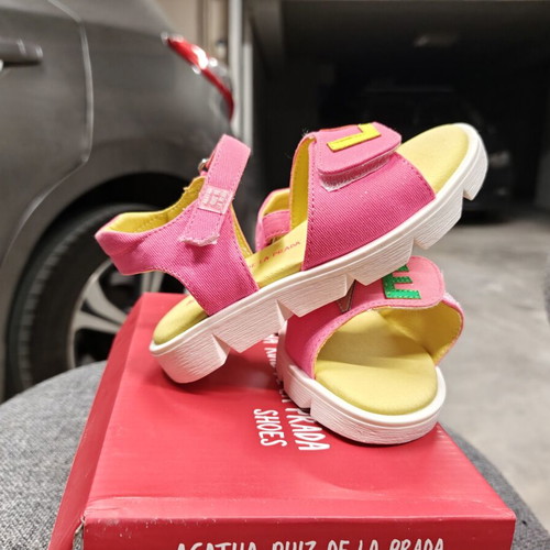 Agatha Ruiz De La Prada pink sandals size 26 new