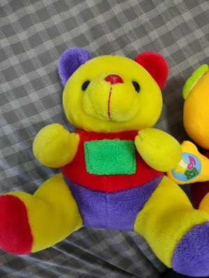 Stuffed bears in excellent condition, pack of 8