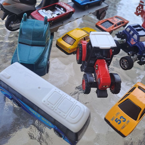 Set of 12 miniature vehicles