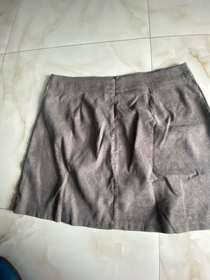Women's skirt new gray above the knee XXL