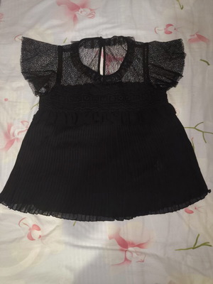 Zara Basic black lace blouse pleated design size XS like new