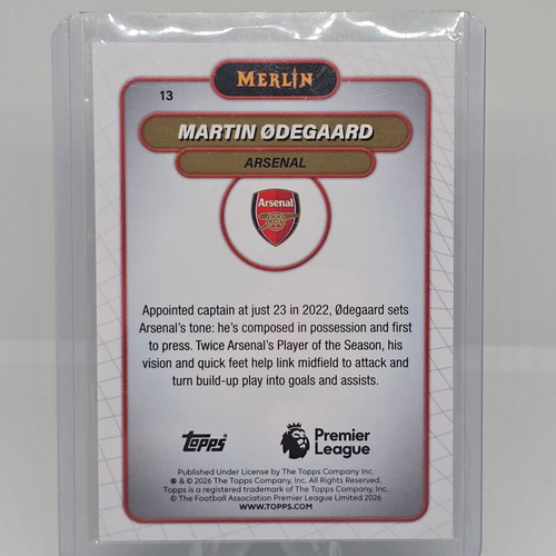 Martin Ødegaard Green Mojo Refractor Parallel #13 Topps Merlin Premier League card