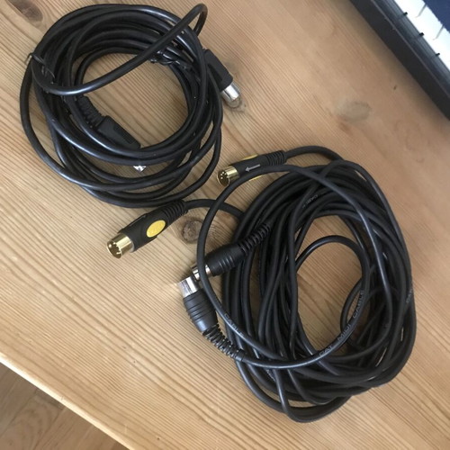 Midi cables quality like new, set of 3 pieces