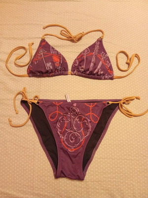 Bluepoint medium swimsuit used, purple