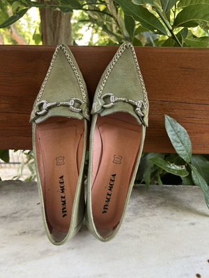 Vivace Moda leather ballerina shoes size 38 pistachio green new