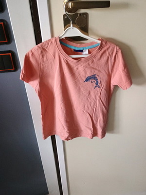 Boys' pink shirt size 116 cm like new, age 6