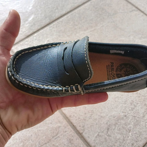 Pablosky leather boys' moccasins Navy blue like new, size 27