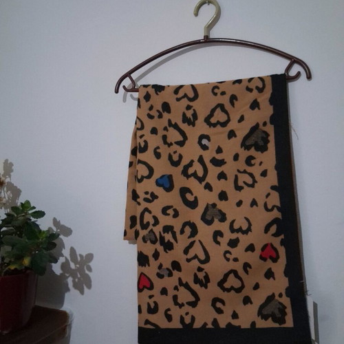 Scarf shawl new, black and beige, 67x180
