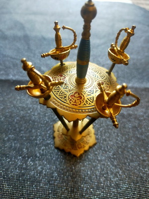 Decorative sword collection used, 15 pieces with stand, made in Spain