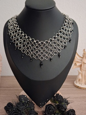 Handmade Stainless Steel Chainmail Choker new, black and silver