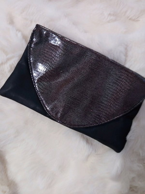 Handbag new, black