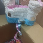 Castle Piñata new