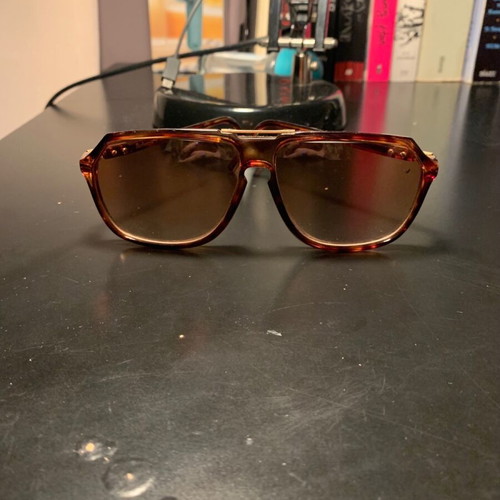 Burberry sunglasses used in very good condition