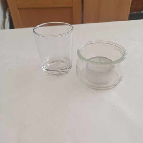 Set of 2 candle holders for tealights like new