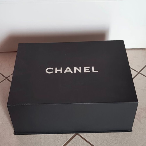 Chanel GST shoulder bag like new, black, Caviar leather