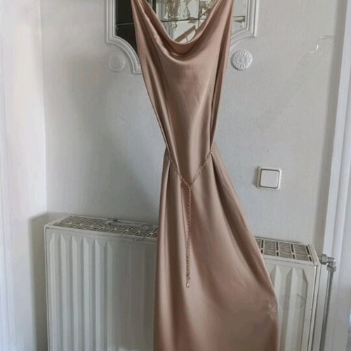 Small Minutum dress new, gold