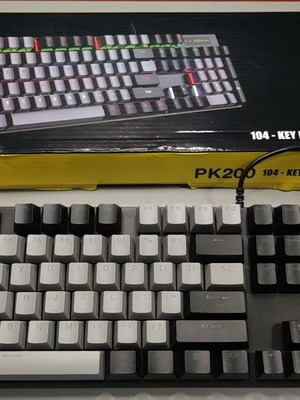 Panstan PK200 Mechanical Retro Keyboard like new with backlit keys