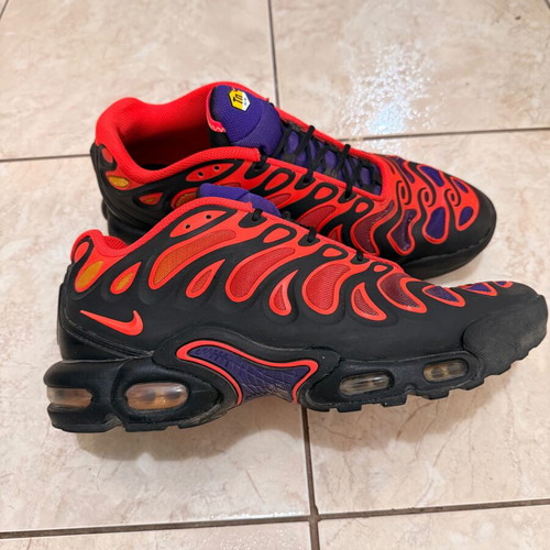 Nike Air Max Plus Drift sneakers used, size 44.5, red and black